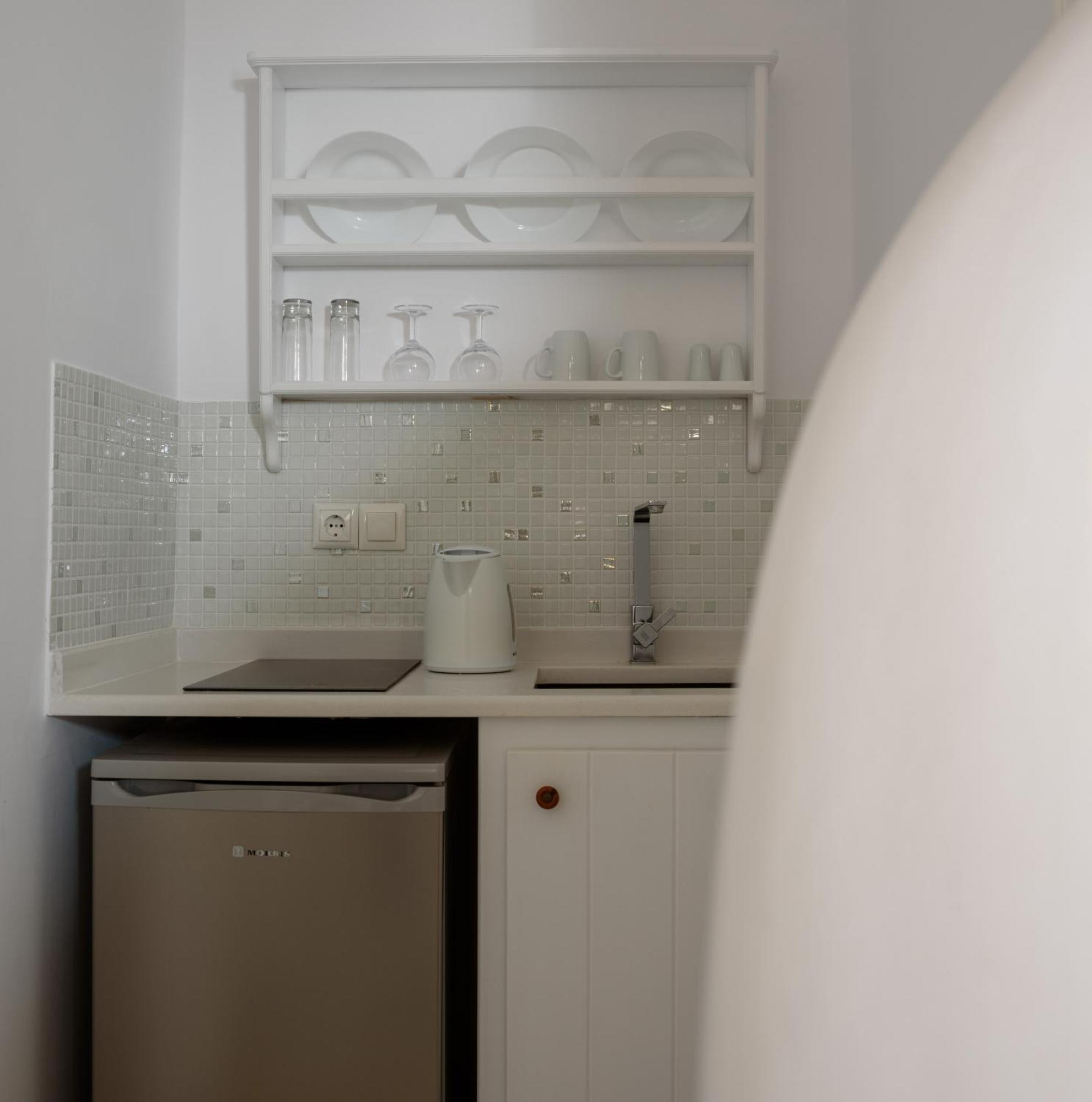 Vallas Apartments & Villas Firosztefáni Kültér fotó
