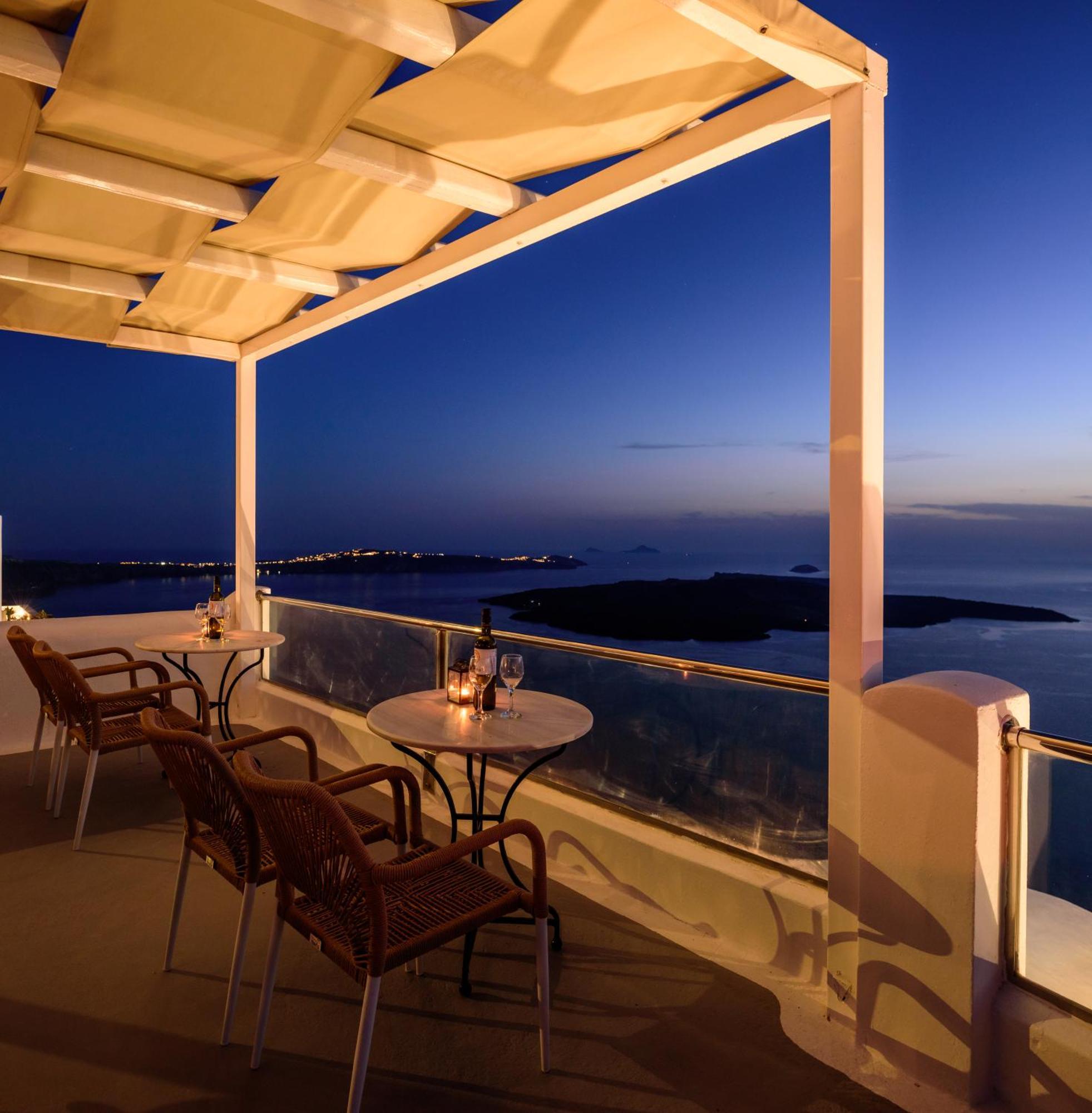 Vallas Apartments & Villas Firosztefáni Kültér fotó